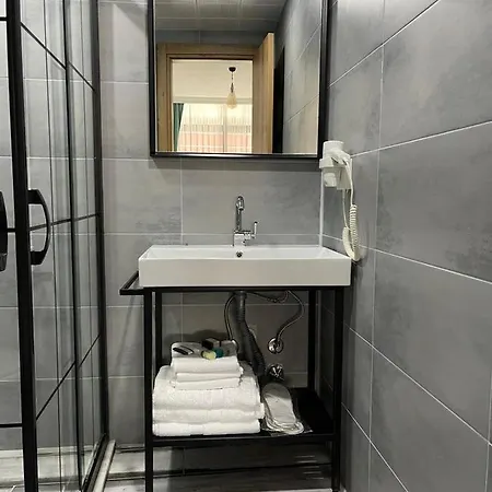 Liman Otel